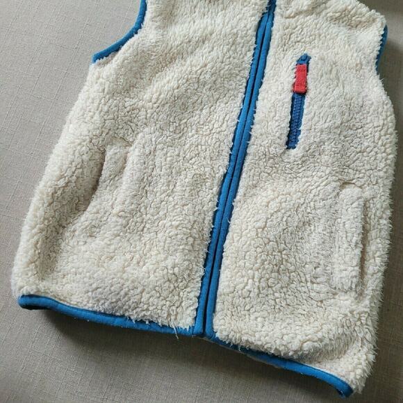 Mini Boden Sherpa Hooded Vest - Picture 4 of 8